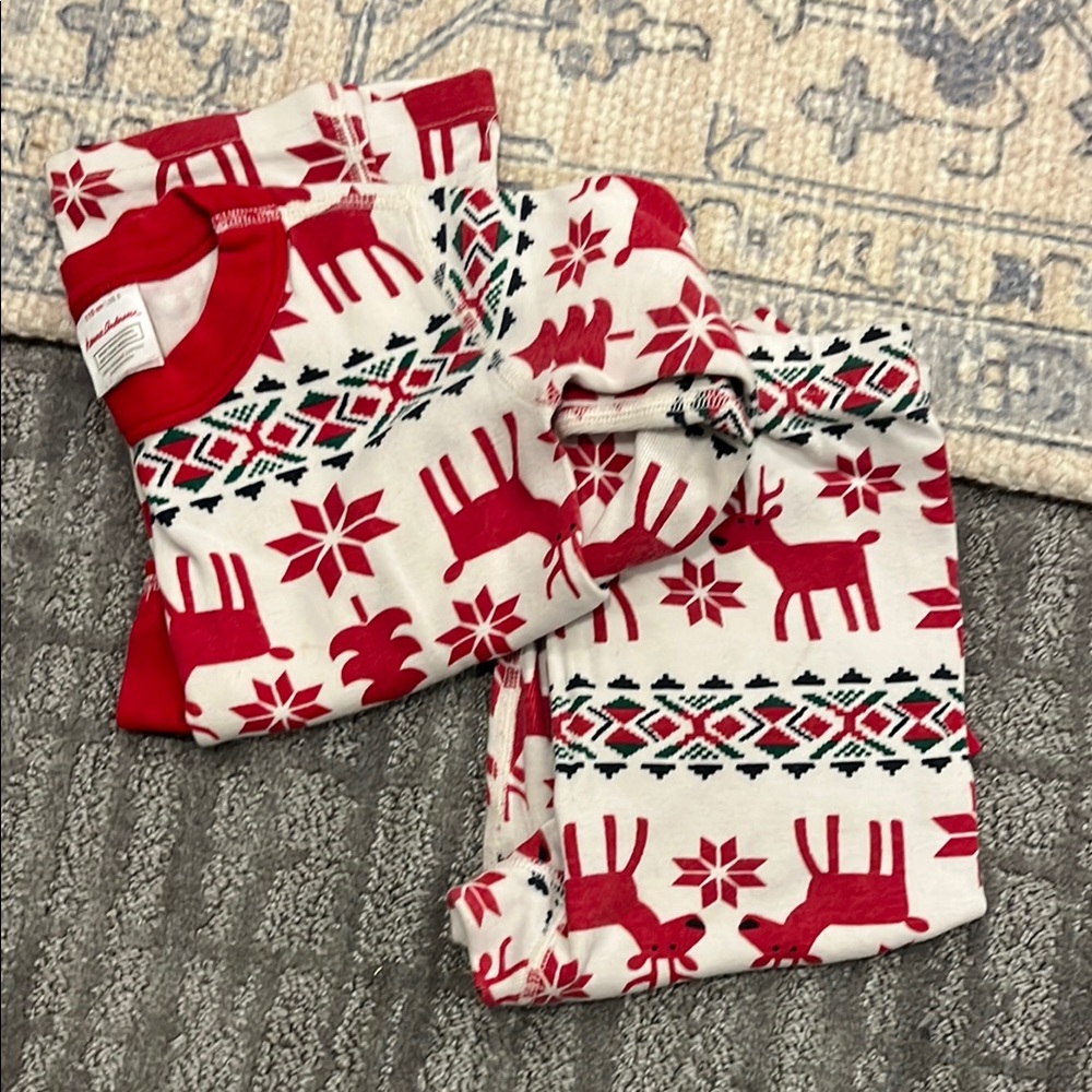 Hanna Andersson Red and White Pajama Sets with Festive Nordic Pattern
